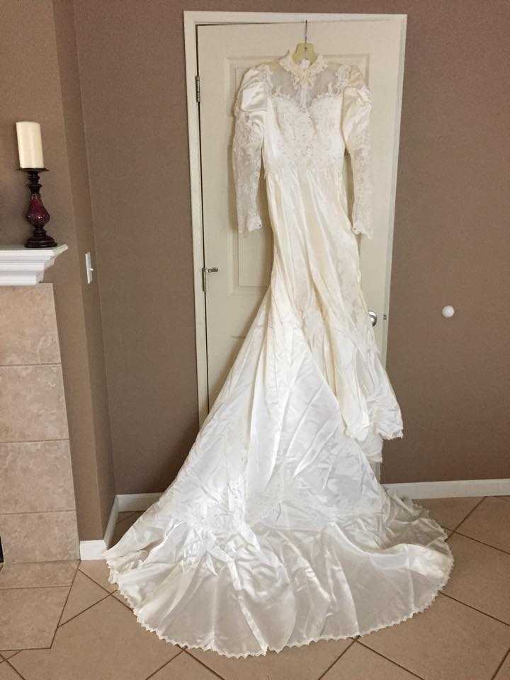 photos-norcal-project-turns-wedding-gowns-into-burial-gowns