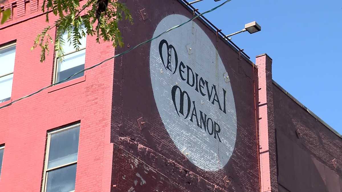 Oneofakind Boston's Medieval Manor to close