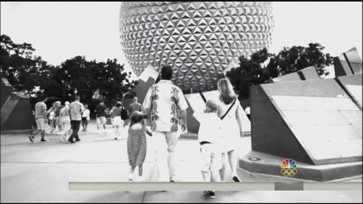 25 things you're not allowed to do at Disney parks