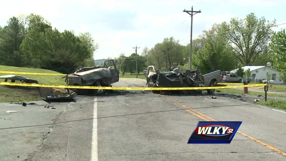 Coroner identifies 4 killed in Grayson County crash
