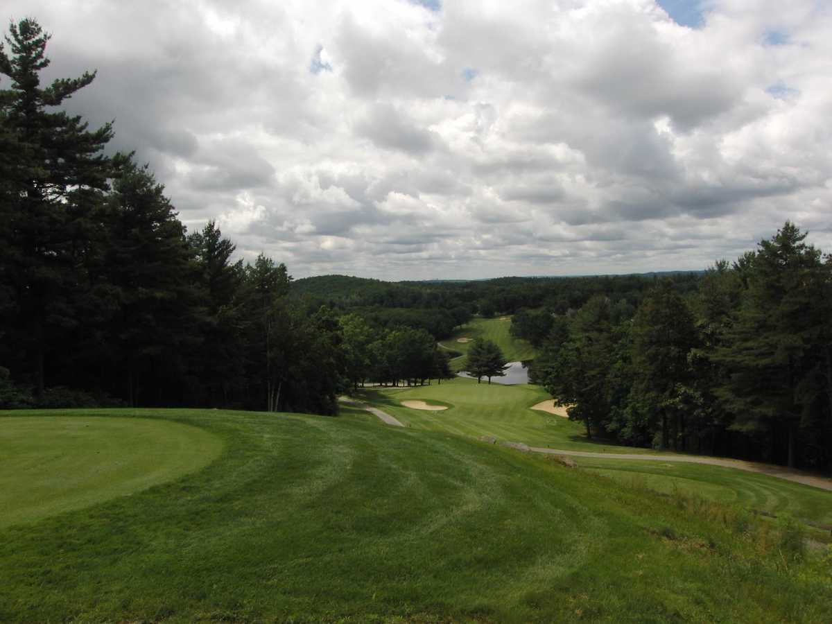 List Best golf courses in New Hampshire