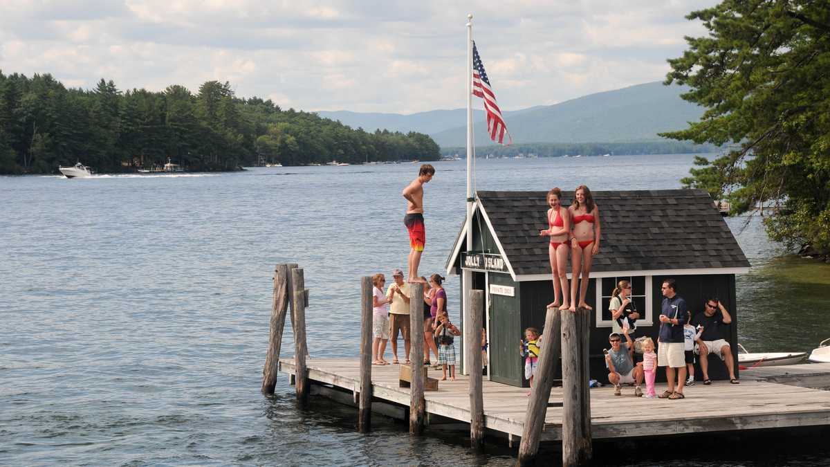 20 things you may not know about Lake Winnipesaukee's mail boat