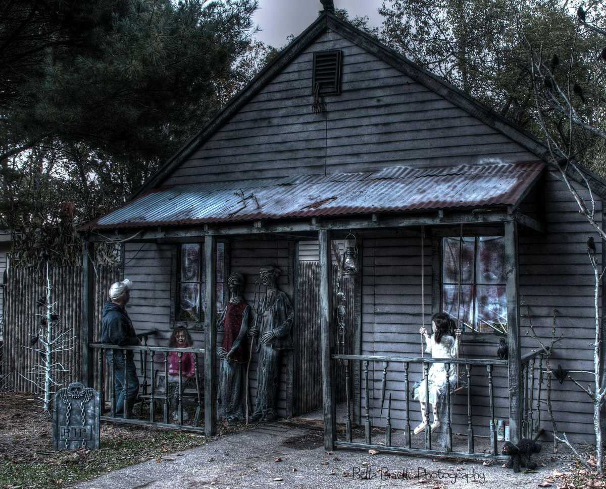 Viewers' Choice Best haunted house in New England