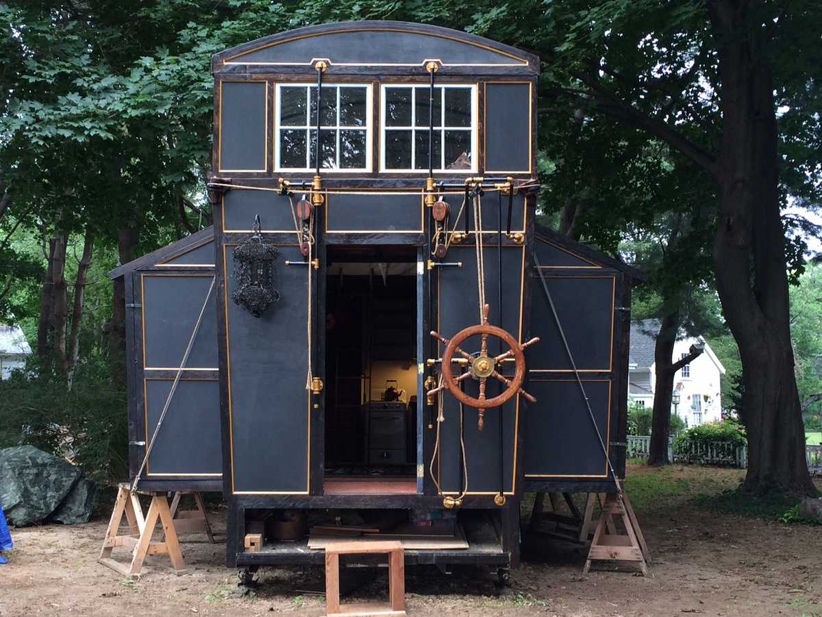 Tiny house built in Hampton