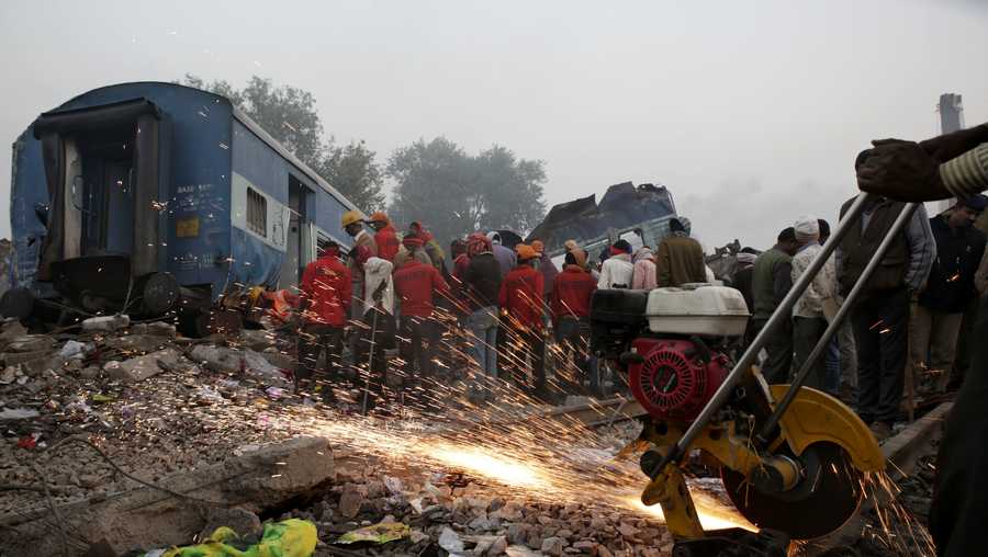 Rescuers Finish Search Of Indian Train Wreck 133 Dead