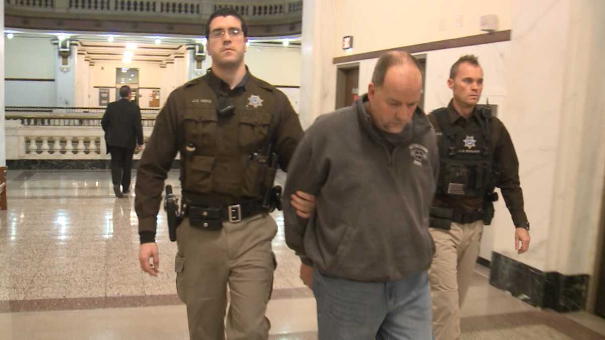 exclusive-omaha-teacher-back-in-jail-after-ketv-investigation-reveals