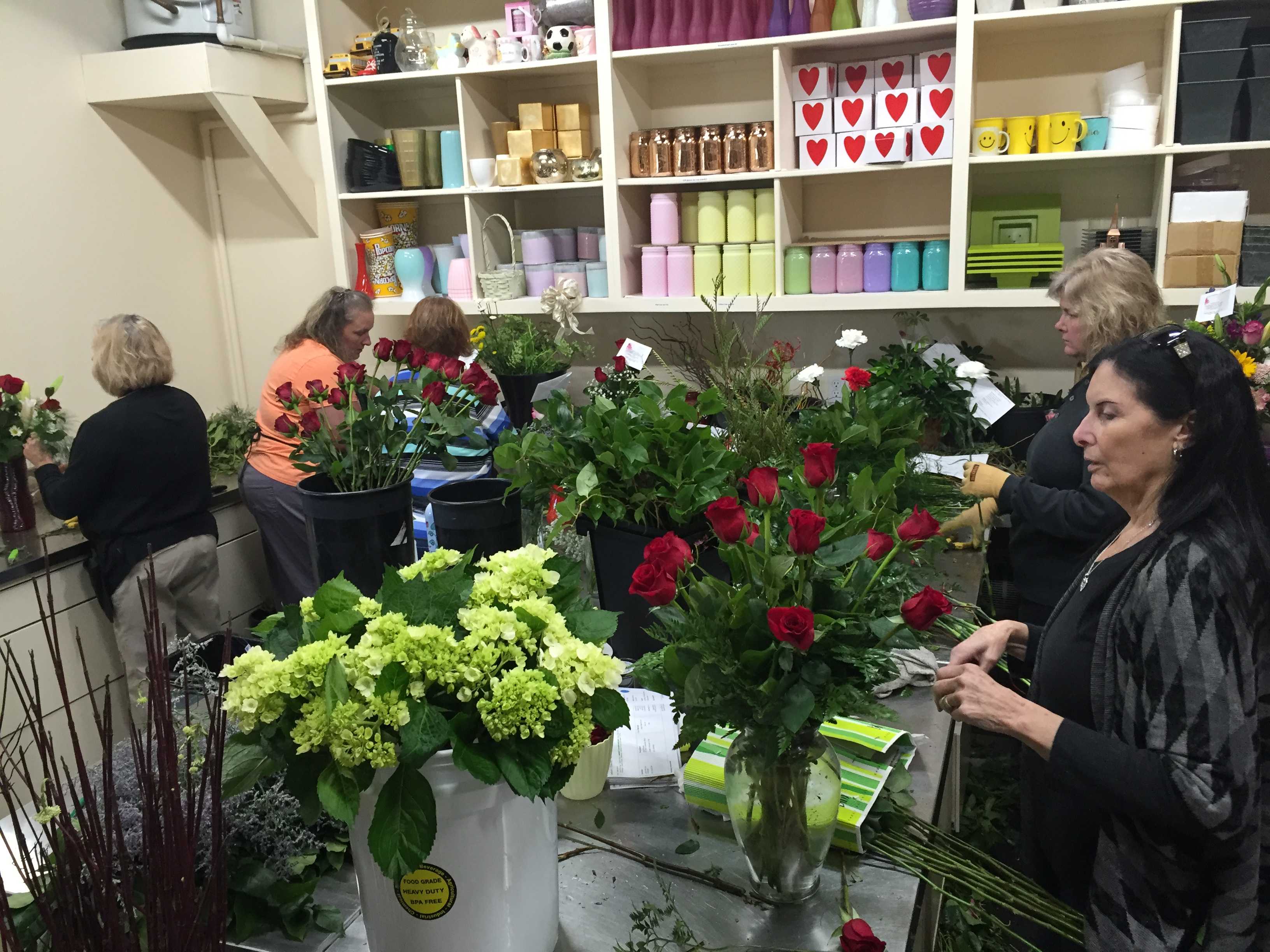 Florist shops busy with Valentine's Day preparations Florist shops busy with Valentine's Day preparations