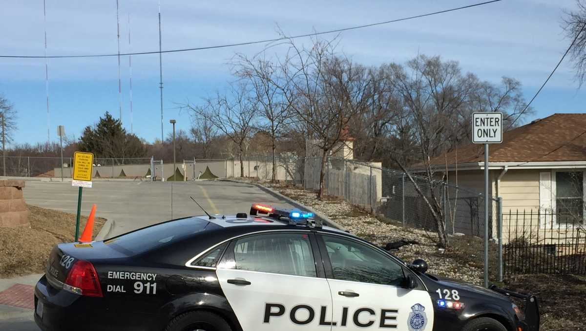 Scene cleared after police called to Islamic Center to investigate suspicious package - KETV Omaha