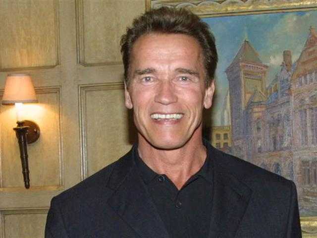 Schwarzenegger quits Celebrity Apprentice, cites 'baggage' Schwarzenegger quits Celebrity Apprentice, cites 'baggage'
