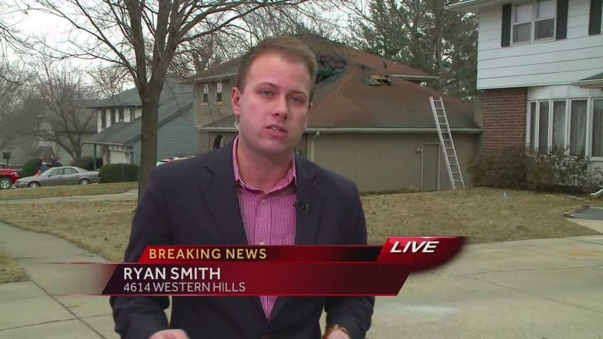 Breaking news: House fire in West Des Moines