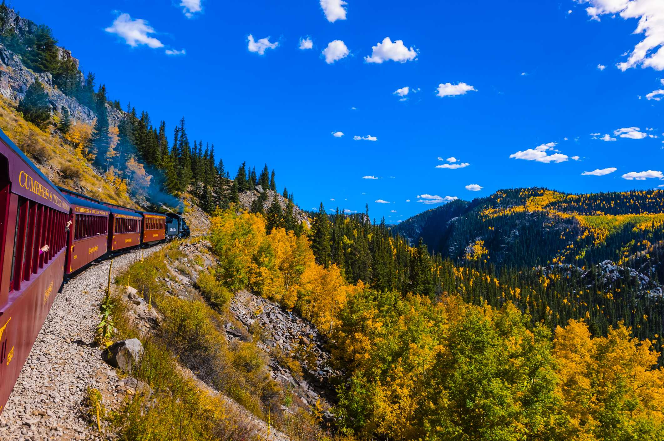 8 fall foliage train rides you need to take this season