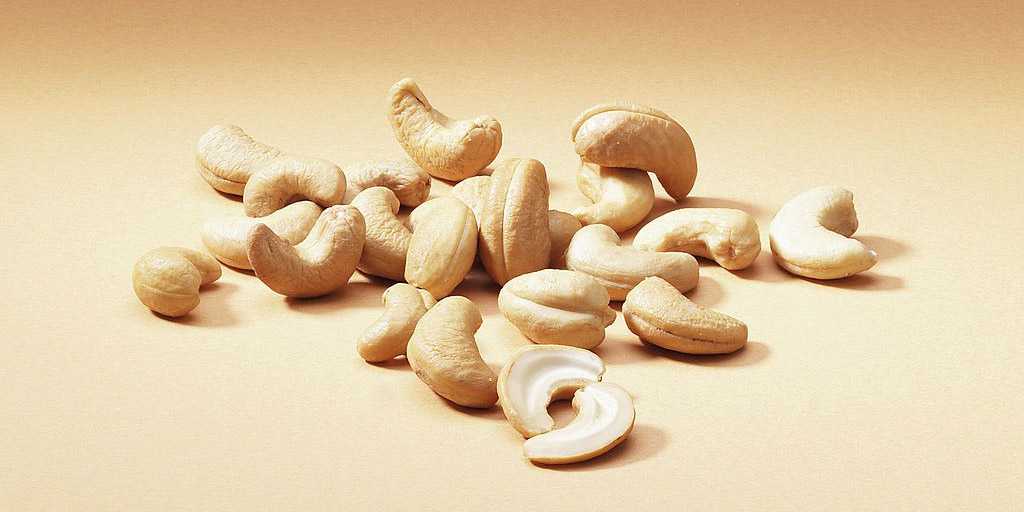 Cashews and macadamia nuts recalled over listeria scare