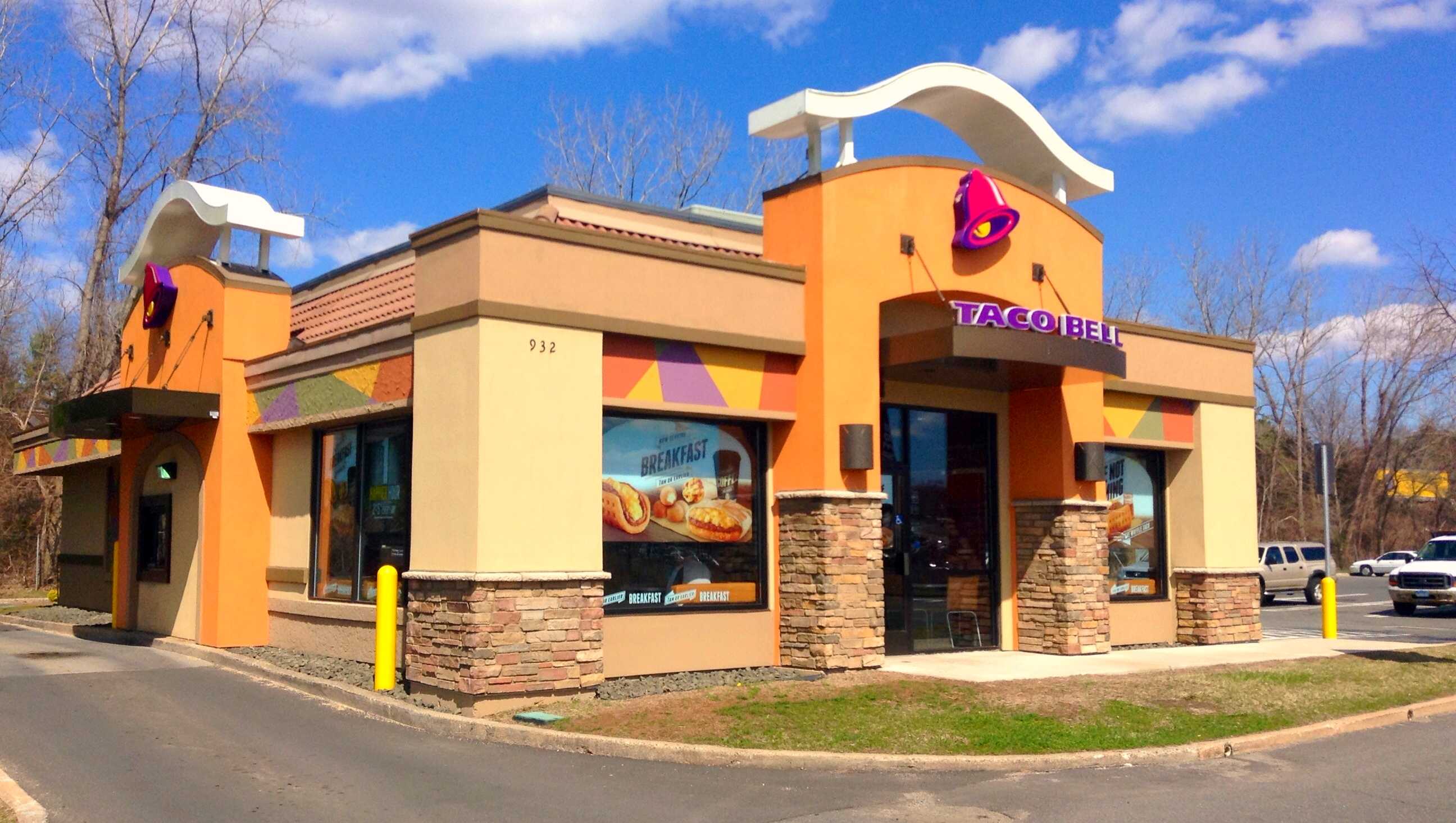 The future of Taco Bell: Fewer drive-thrus, more booze