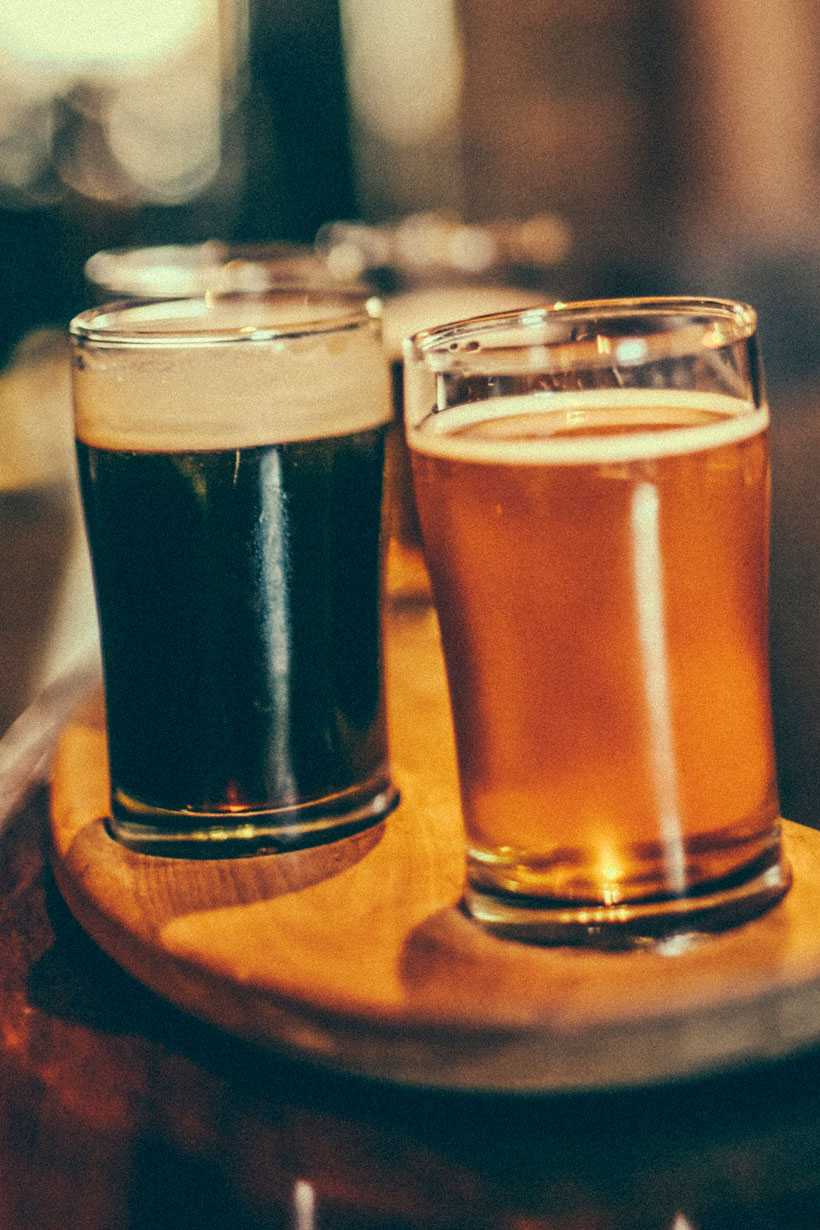 Pizza Hut is testing beer and wine delivery