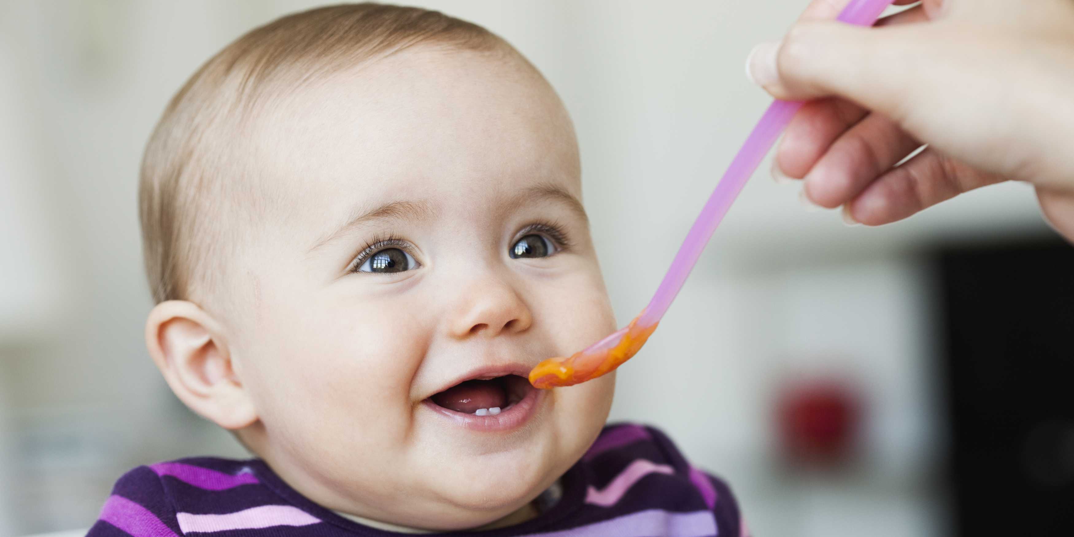 Most parents are giving their babies solid food too early