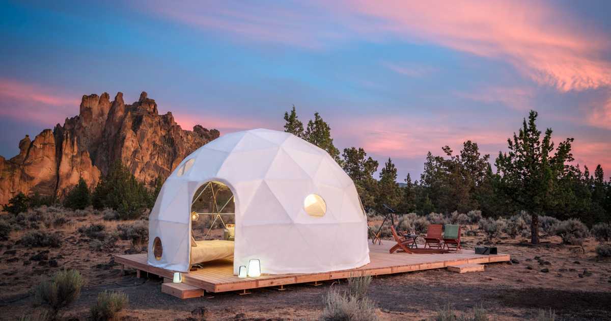 Airbnb wants to send you to Oregon to see the Total Solar Eclipse