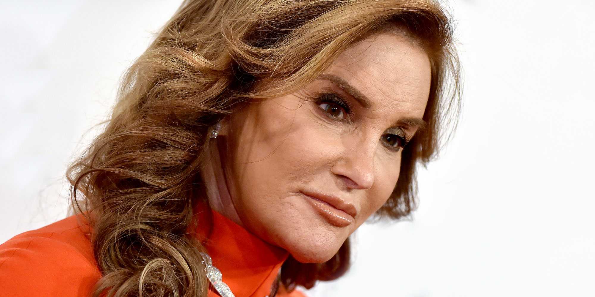 Texas restaurant under fire for bathroom doors featuring Caitlyn Jenner before and after transition