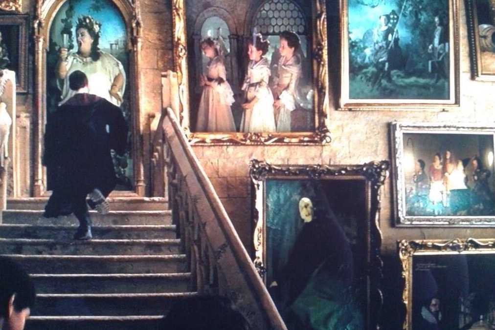 You probably never noticed this painting in 'Harry Potter'