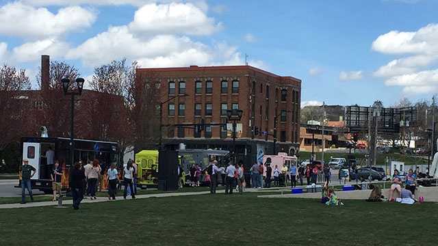 Food Trucks Downtown Des Moines Food Trucks Downtown Des Moines