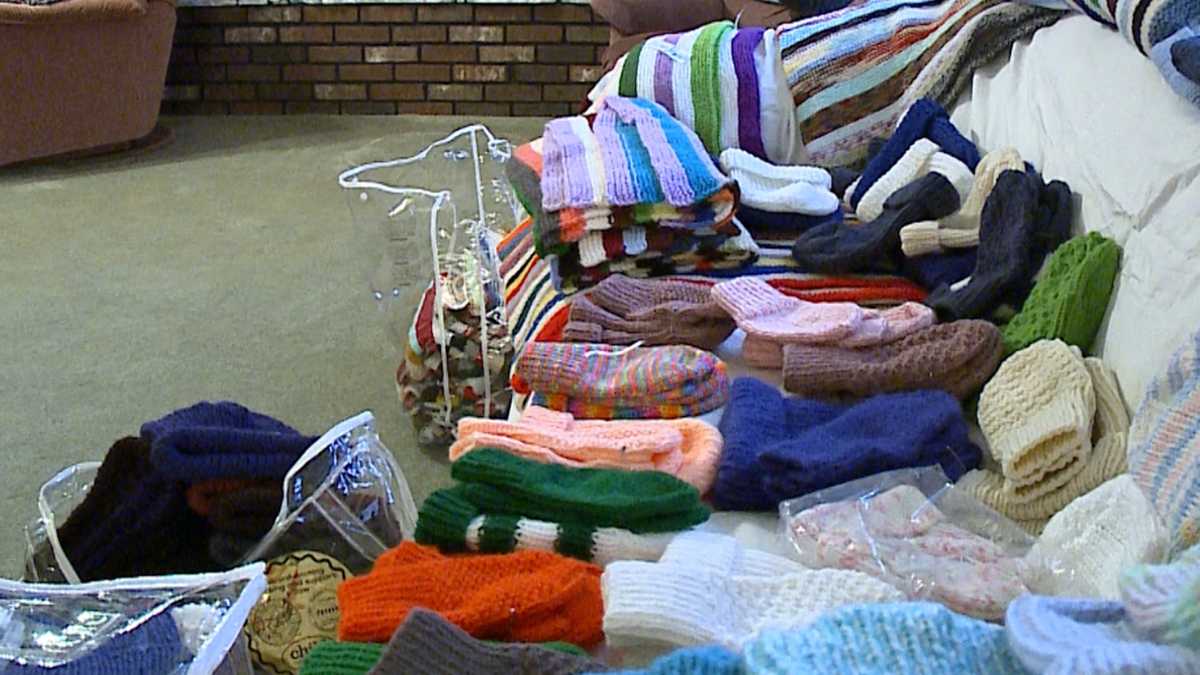 Omaha woman to donate year's worth of knitting for the 40th year