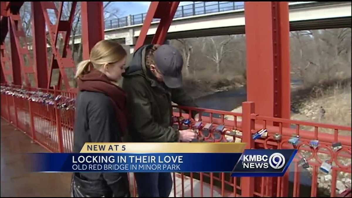 Couples lock in their love on Minor Park's old Red Bridge