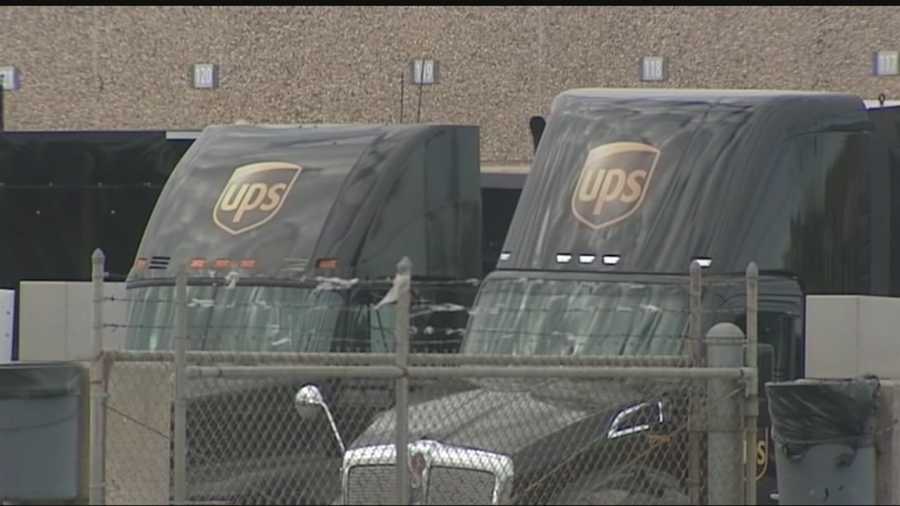 delivery companies work to deliver christmas gifts on time delivery companies work to deliver christmas gifts on time
