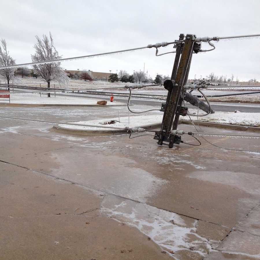 Gallery Snow, ice throughout Oklahoma