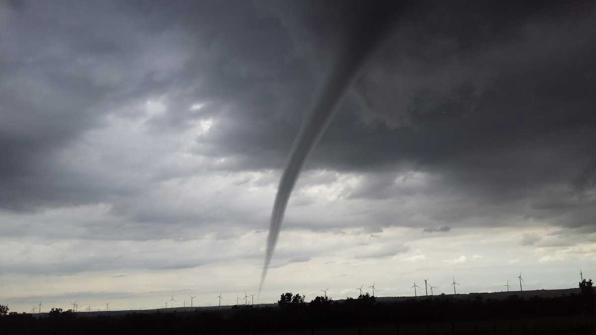 It's a landspout… but it looks like a tornado