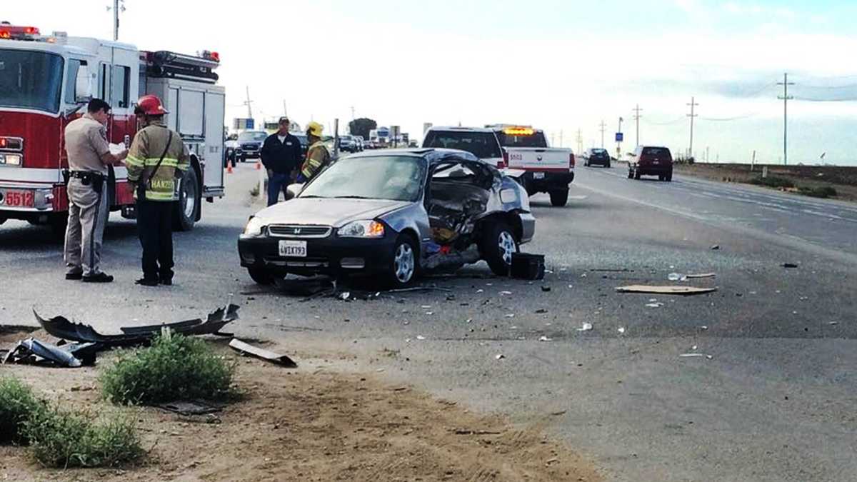 1 killed in Salinas Highway 101 crash