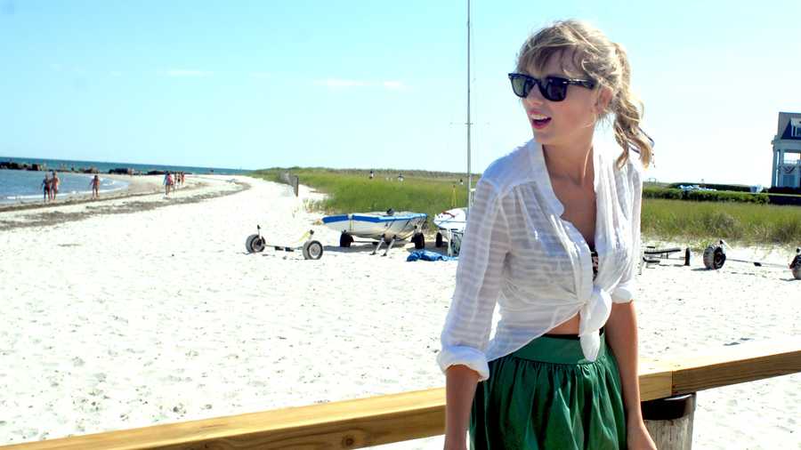 country singer dating kennedy Taylor swift's debut album, from back when she was a country star or american royalty by dating a kennedy, and she promptly fucked that relationship right up also, the lead in the music video looks exactly like him. country singer dating kennedy Taylor swift's debut album, from back when she was a country star or american royalty by dating a kennedy, and she promptly fucked that relationship right up also, the lead in the music video looks exactly like him.