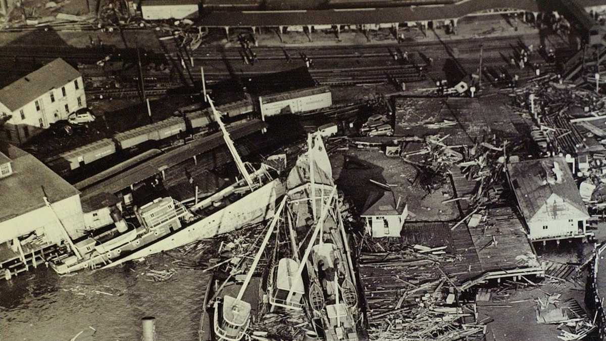 Photos: Remembering The Great Hurricane Of '38