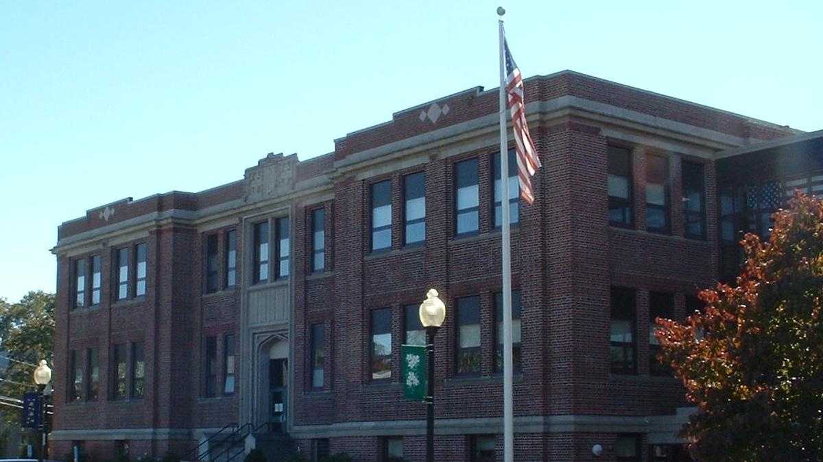 Best public schools 'for your buck' in Massachusetts