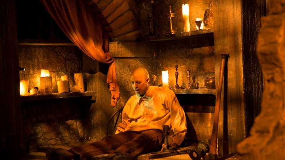 Halloween Horror Nights Inside the La Llorona haunted house