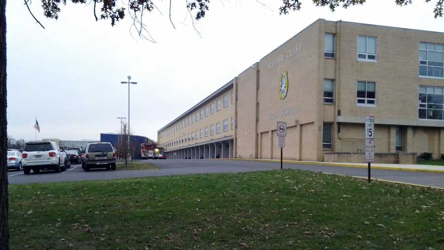 Unusual odor reported at Cedar Cliff High School