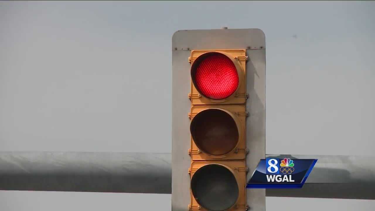 Ride On Red" law allows Pennsylvania drivers to drive through some ...