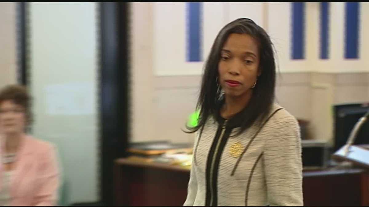 Jurors Hear Opening Statements In Judge Tracie Hunters Trial