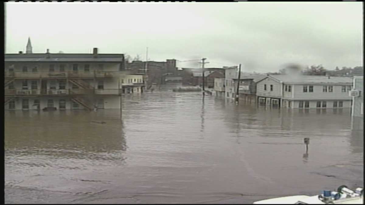 Photos Historic flood of 1987