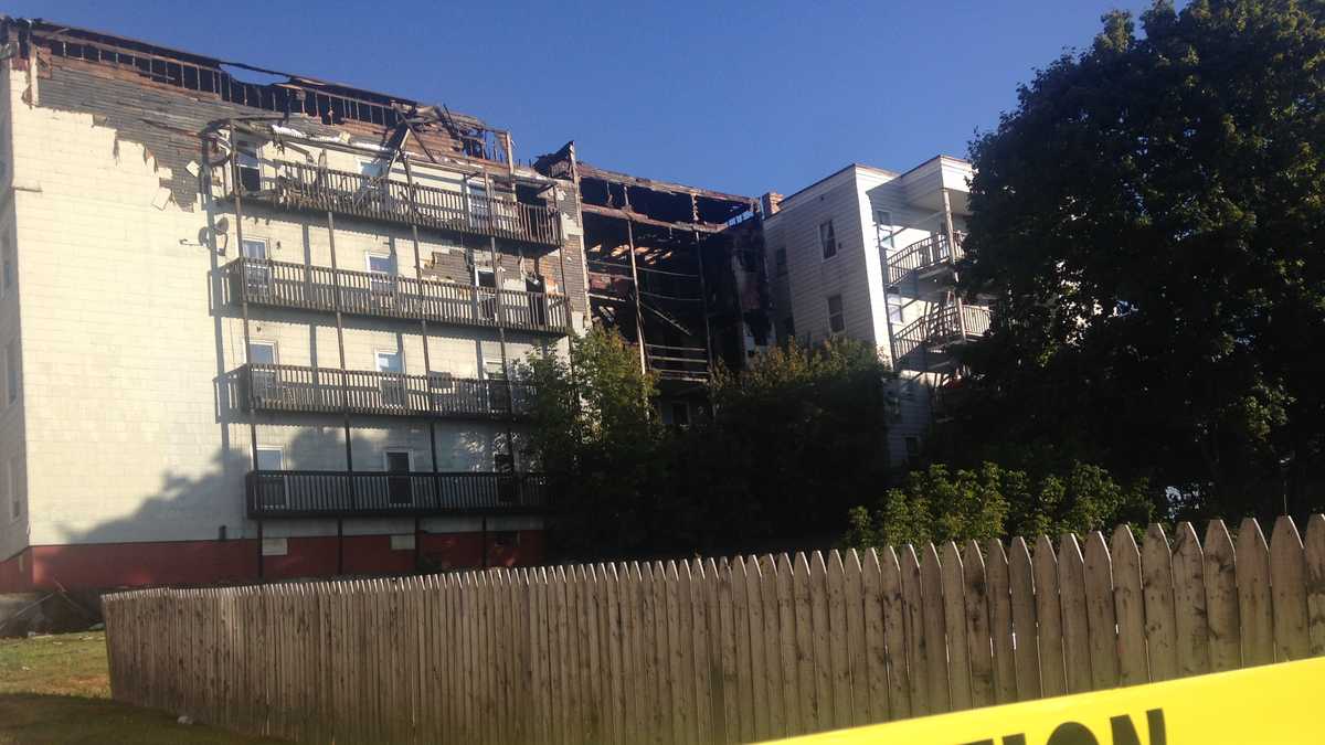 Photos Fire rips through Lewiston apartment building