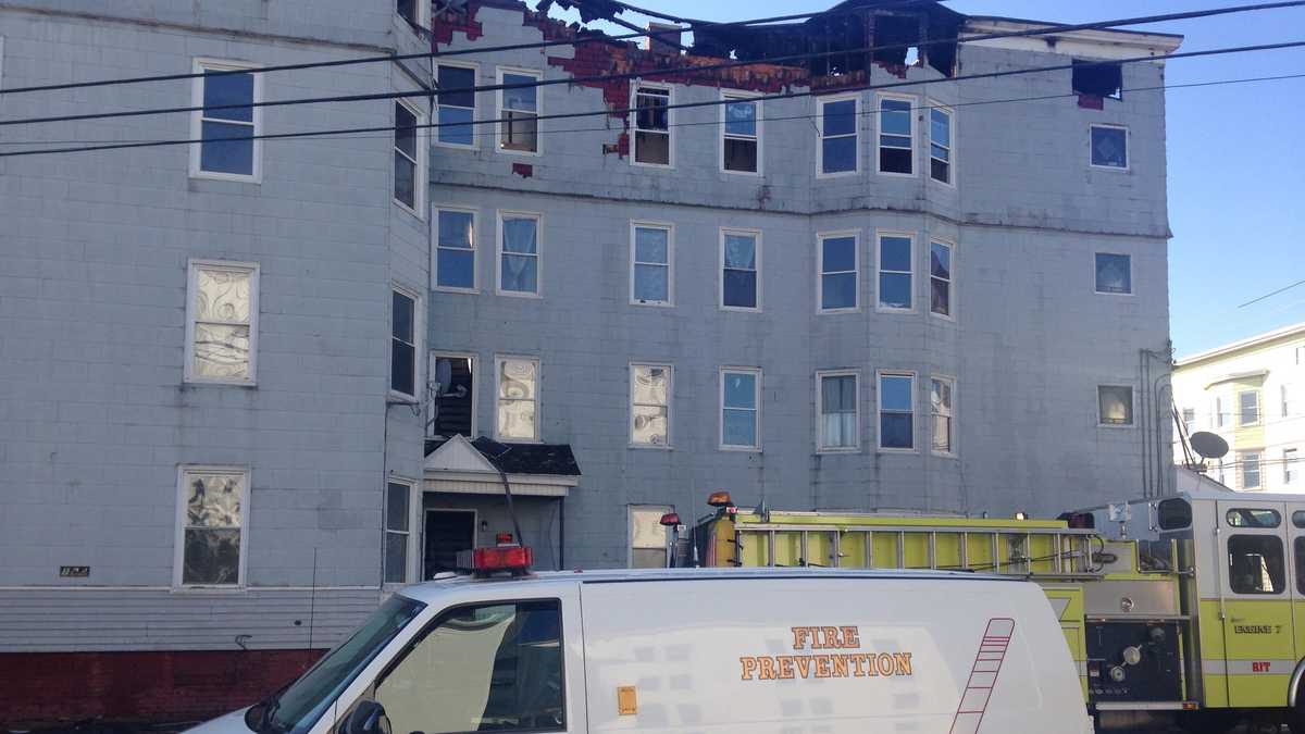 Photos Fire rips through Lewiston apartment building