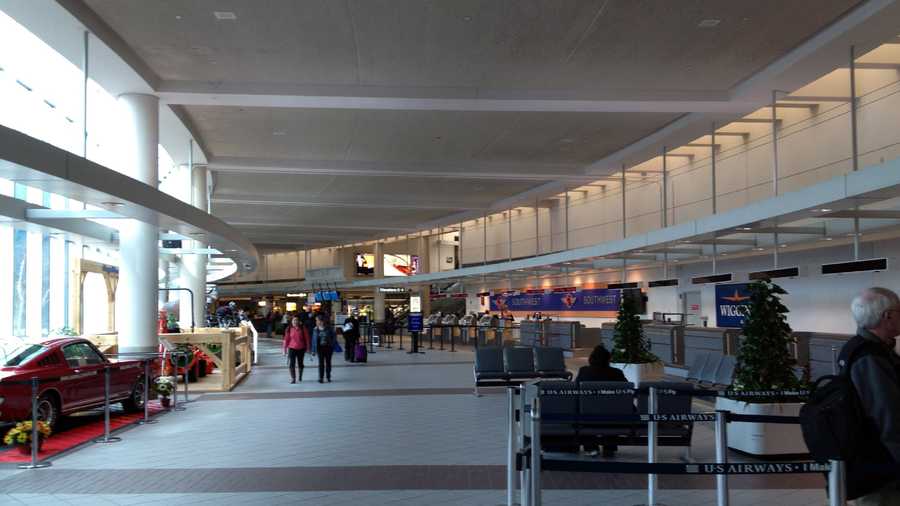 New service dog relief area at Manchester-Boston Regional Airport