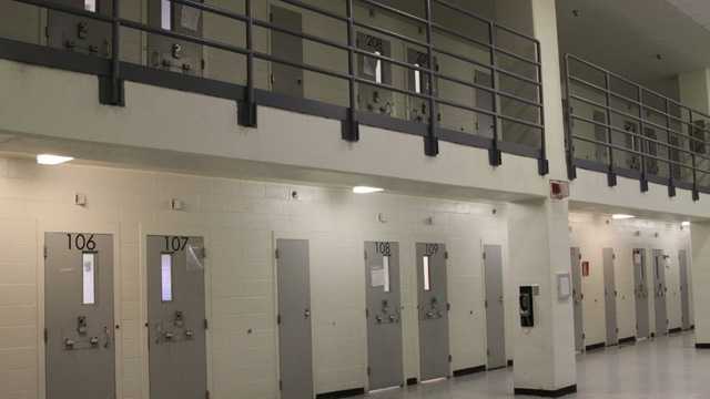 No charges filed against inmate who shanked prison guard