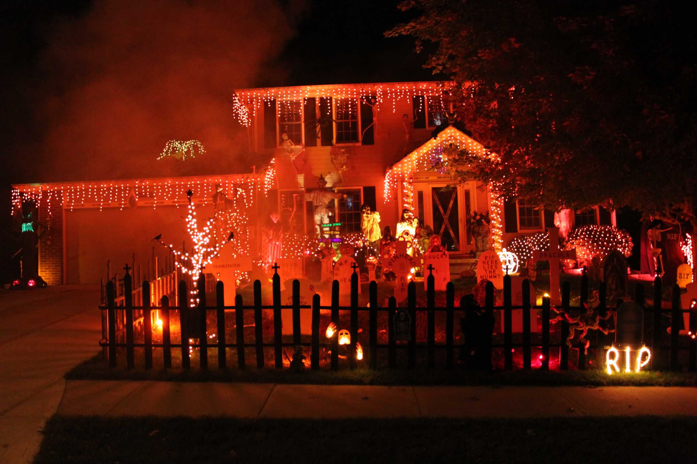 11 of the best haunted Halloween houses from ulocal