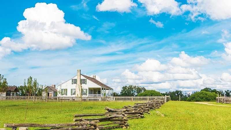 30 of the longest town names in the world