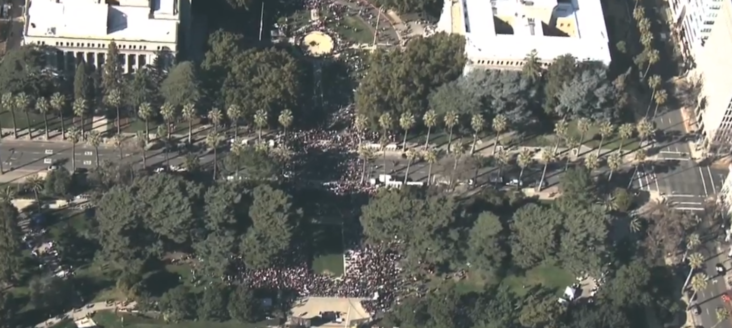 Thousands attend 2nd annual Women's March in Sacramento