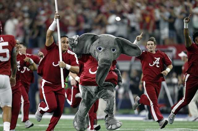 What's the story behind college teams' nicknames?