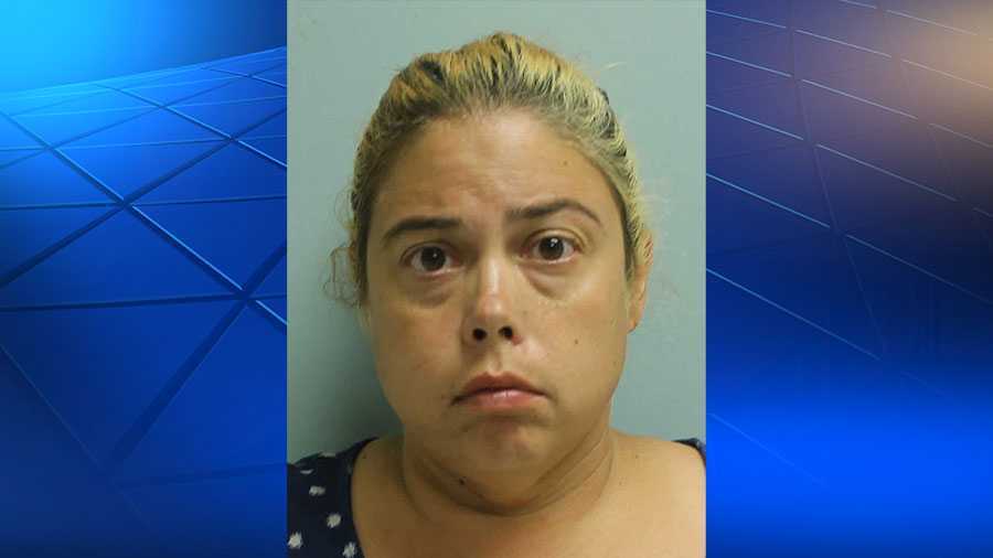 Cops: Mom, daughter beat grandma over the volume on Steelers game