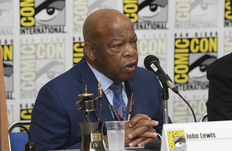 Civil rights icon leads march through San Diego Comic-Con