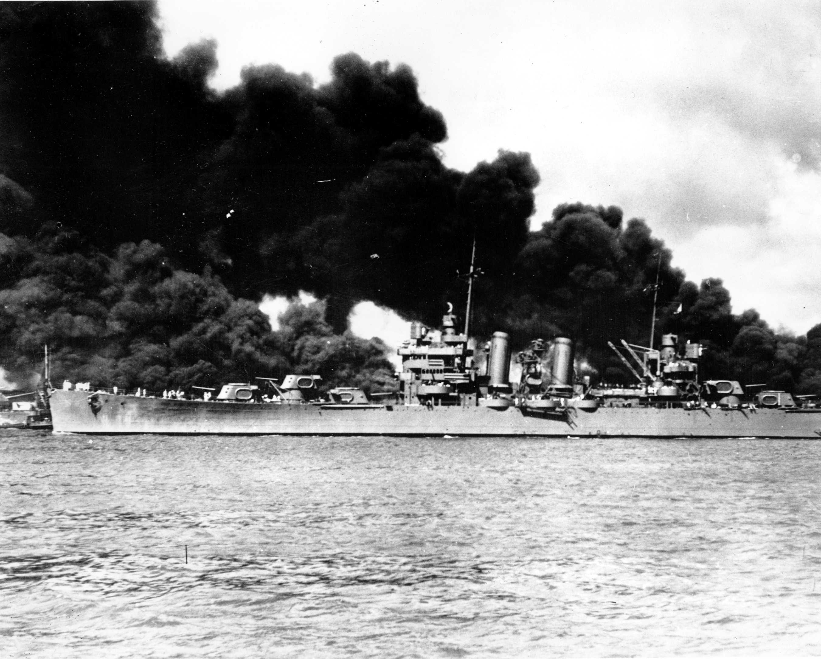 Pearl Harbor's heroism resonates 76 years later