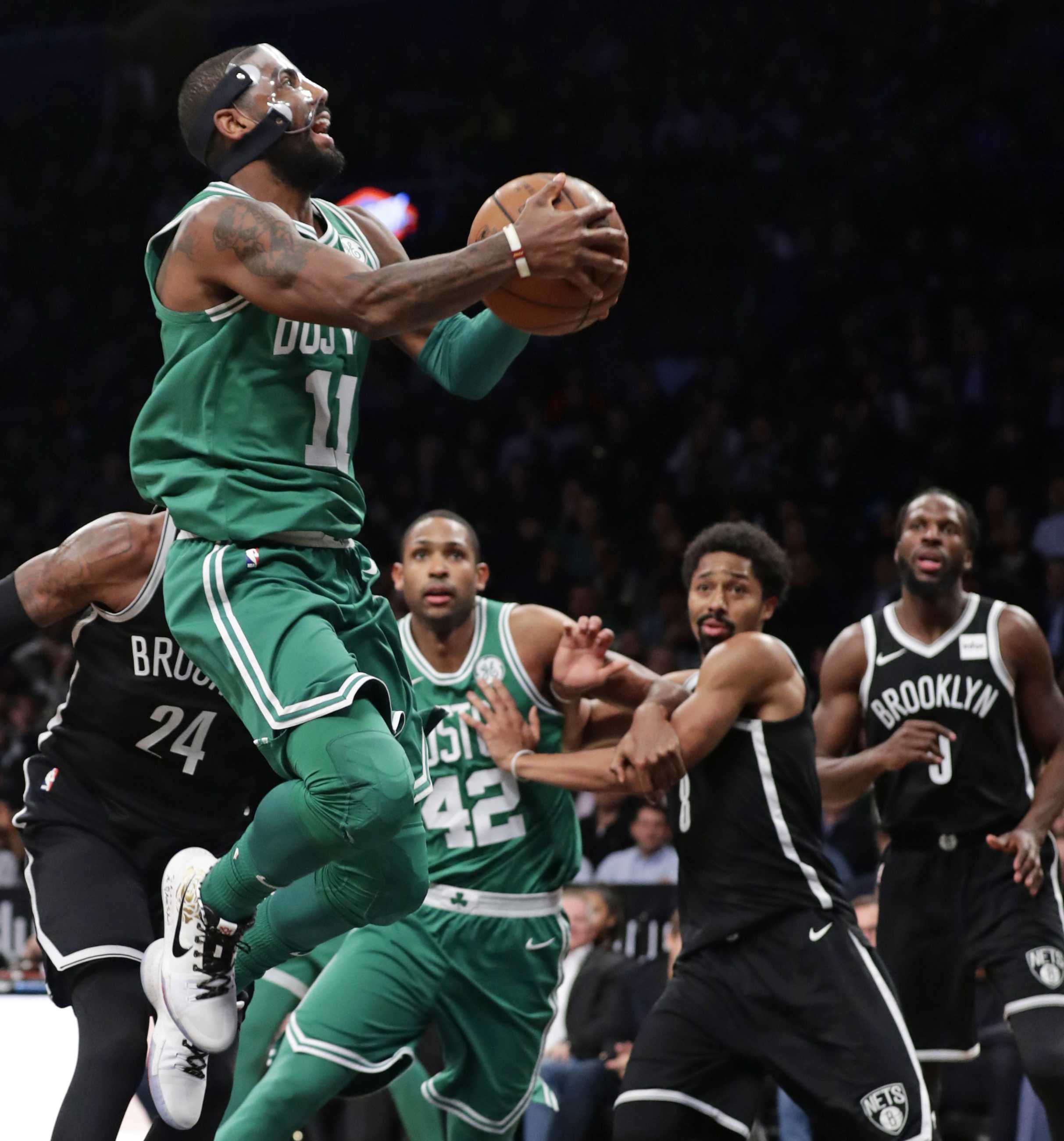 kyrie celtics ile ilgili görsel sonucu