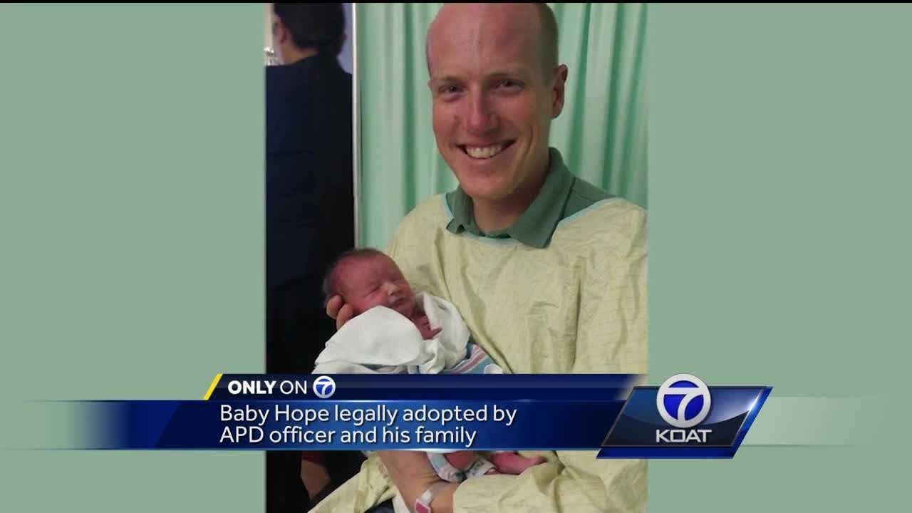 Officer who adopted opioid-addicted baby to be honored at State of the Union address
